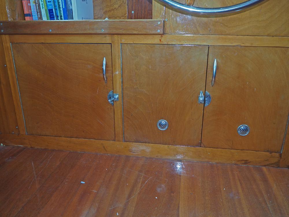 Steuerhaus, Innenausstattung